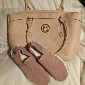 Mady Quilted Blush Tote Bag (NWOT) W/ Sneakers